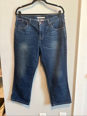 Tommy Hilfiger Women's Dark Blue Low Rise Boot-Cut Jeans